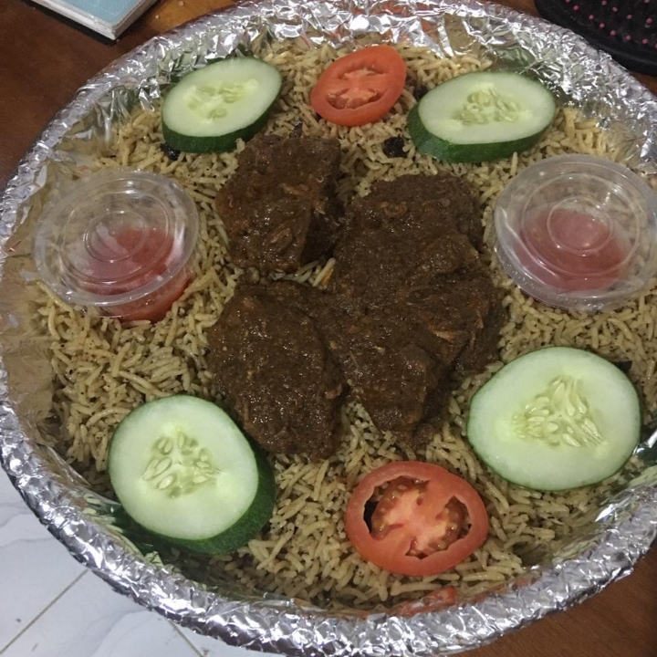 Nasi Kebuli Sapi Nampan Porsi 4