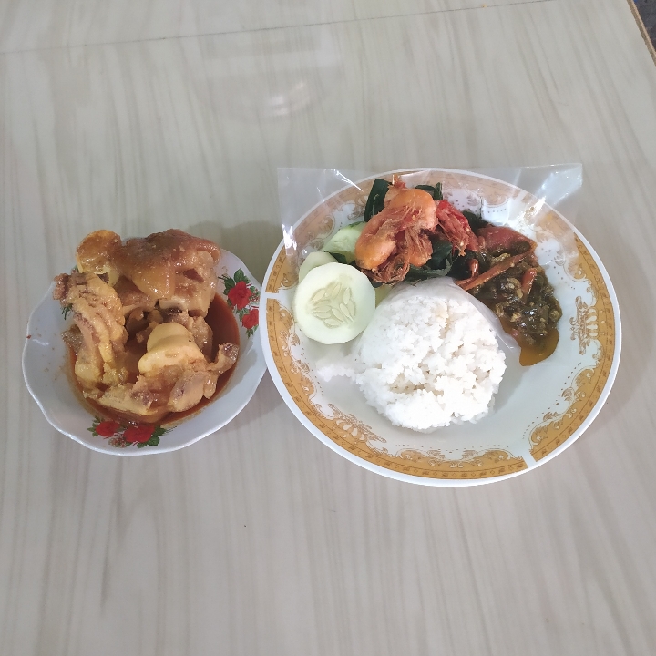 Nasi Kikil 