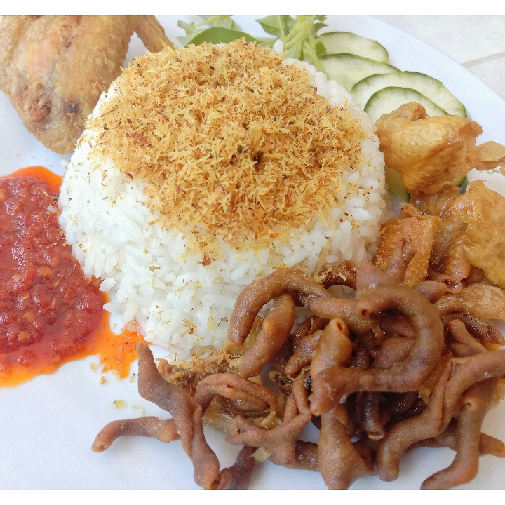 Nasi Kulit Ayam Paha Sambal Ijo