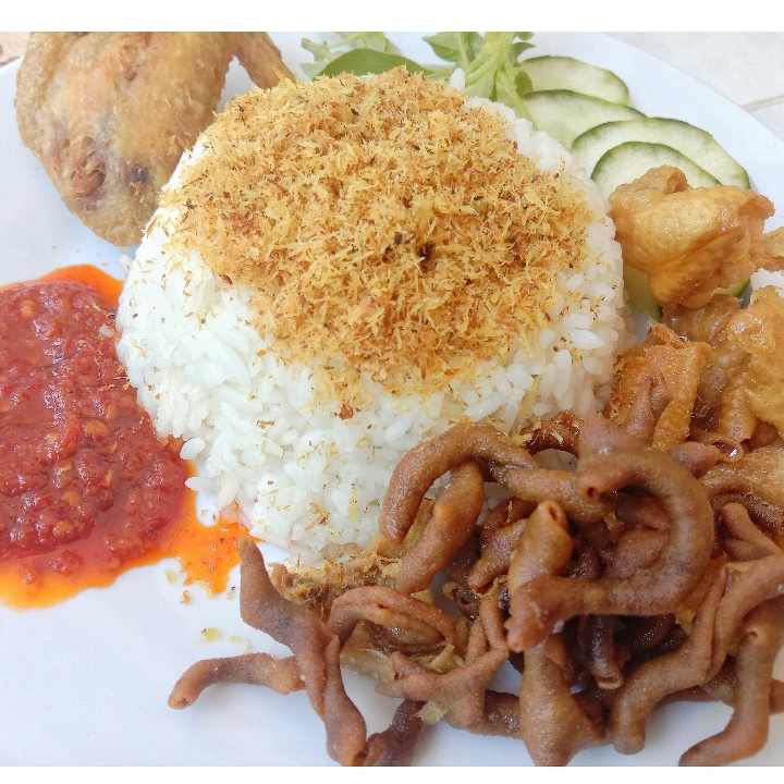 Nasi Kulit Ayam Sayap Sambal Ijo