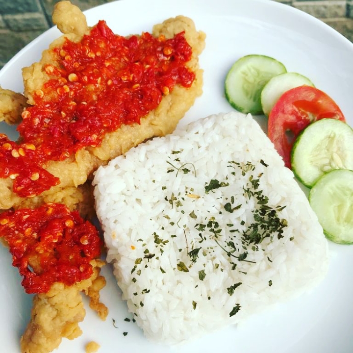 Nasi Kulit Krispi