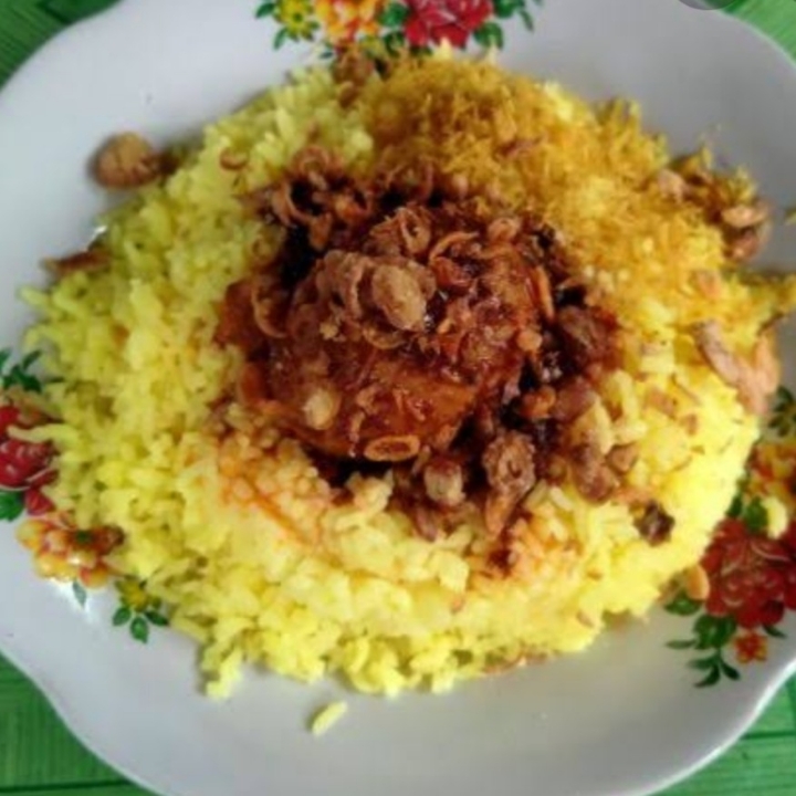 Nasi Kuning Haruan