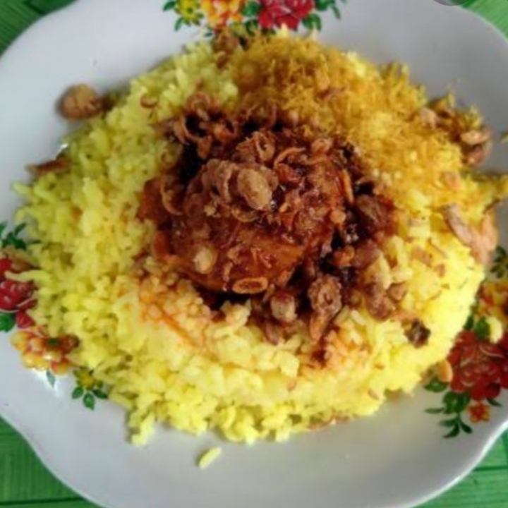 Nasi Kuning Hati