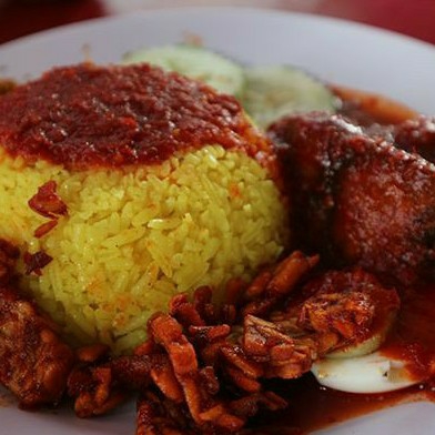 Nasi Kuning Ikan Balado