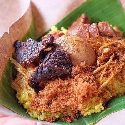 Nasi Kuning Telur