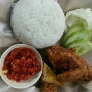 Nasi Ayam Lalap