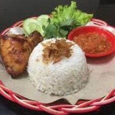 Nasi Lalap Ayam