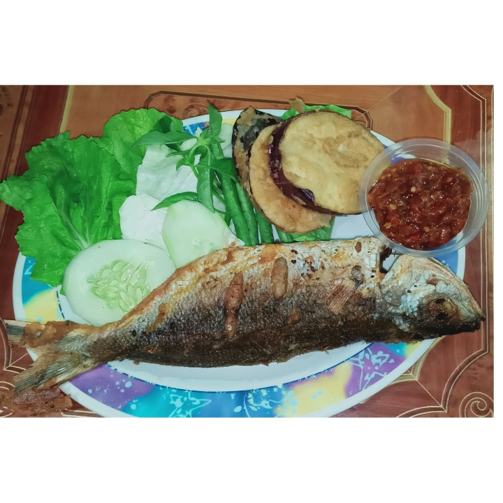 Nasi Lalap Ikan Biji Nangka Goreng