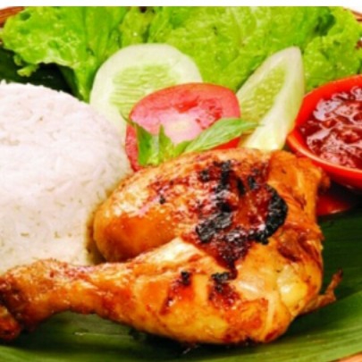 Nasi Lalapan Ayam Bakar