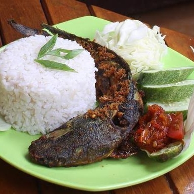 Nasi Lele