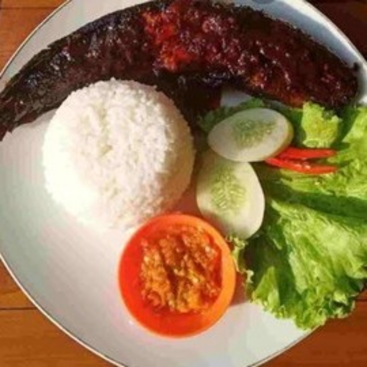 Nasi Lele Bakar