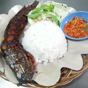 Nasi Lele Bakar