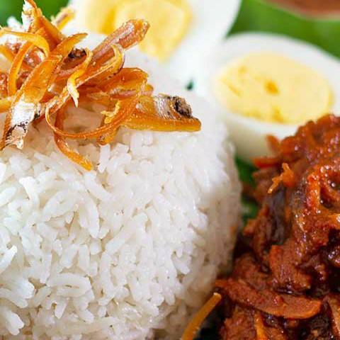 Nasi Lemak Pakai Telur