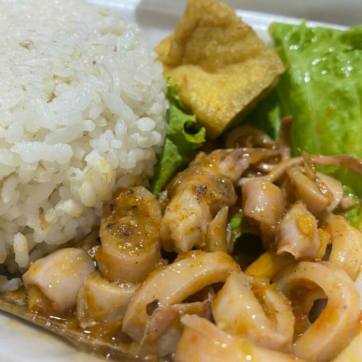 Nasi Liwet Cumi