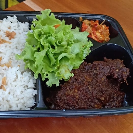 Nasi Mentog Bumbu Ireng