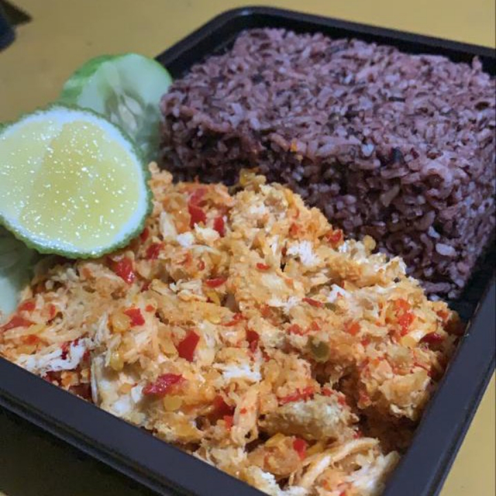 Nasi Merah Ayam Geprek