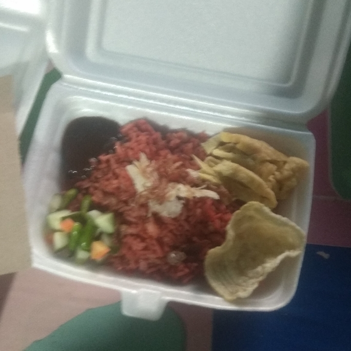 Nasi Merah Ayam Suir 