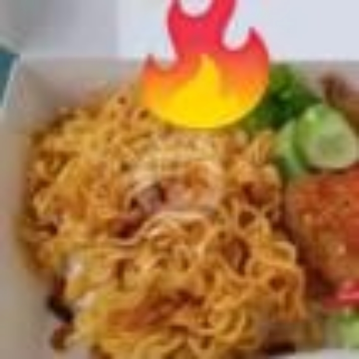 Nasi Mie Goprek