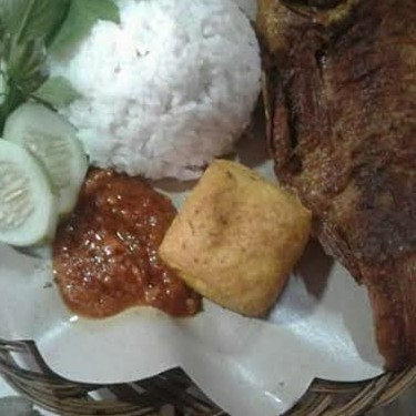 Nasi Nila Goreng