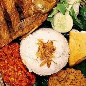 Nasi Nila Penyet