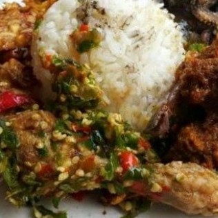 Nasi Padang Ayam Cabe Ijo