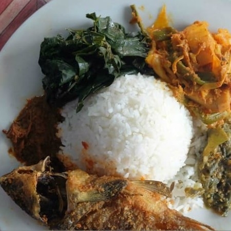 Nasi Padang Ikan Bandeng