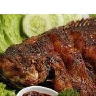 Nasi Padang Nila