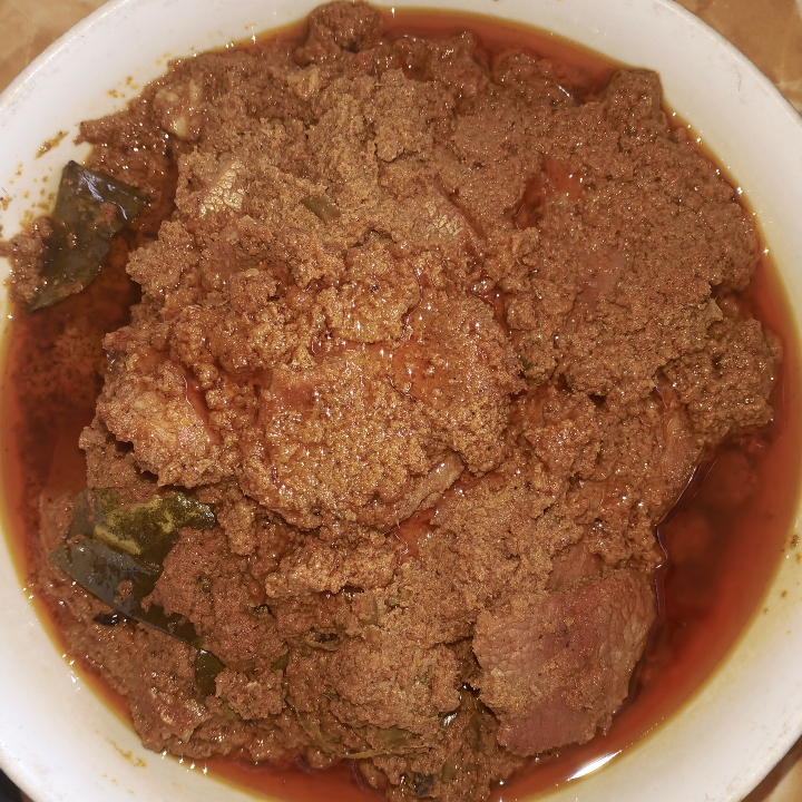 Nasi Padang Rendang Sapi 