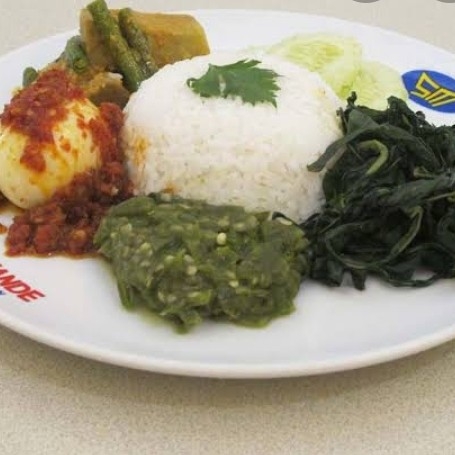 Nasi Padang Telur Balado