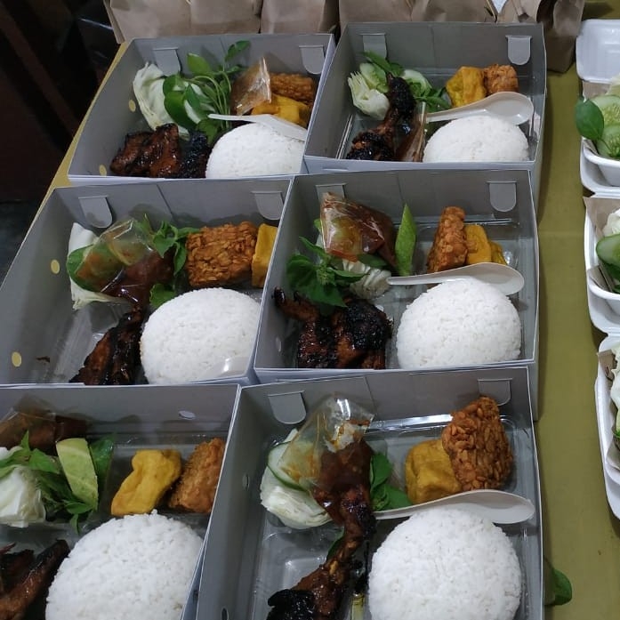 Nasi Paket