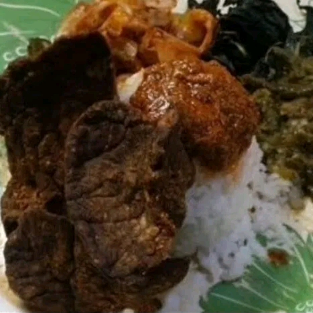 Nasi Paket Paru Goreng