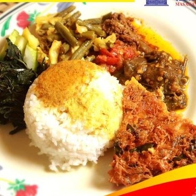 Nasi Paket Telor Dadar