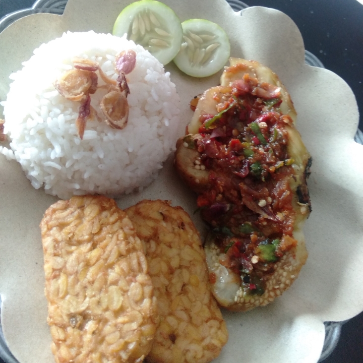 Nasi Pecak Terong