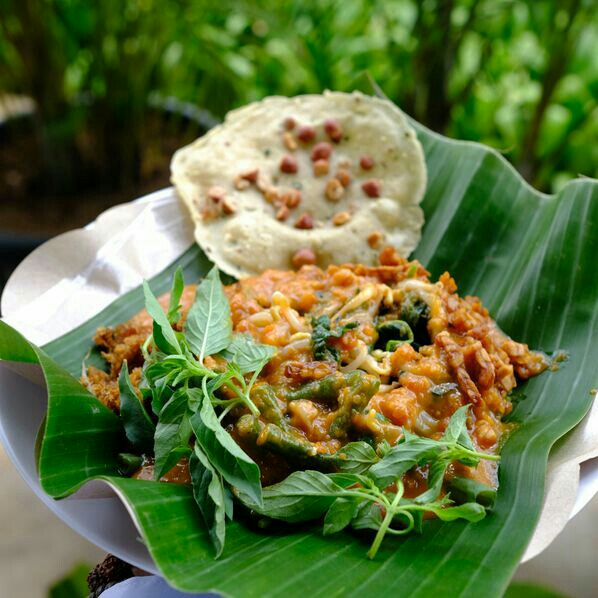 Nasi Pecel Biasa