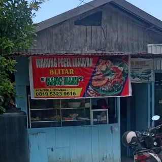 Nasi Pecel Lauk Telur 