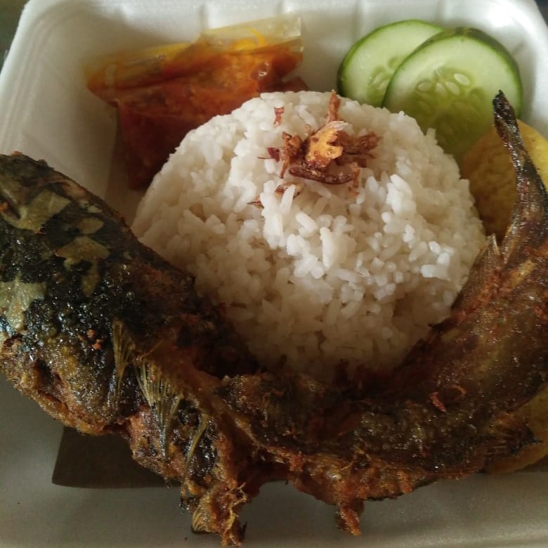 Nasi Pecel Lele