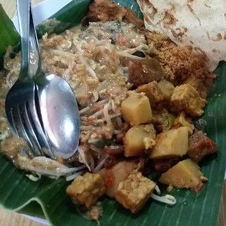 Nasi Pecel Lodeh