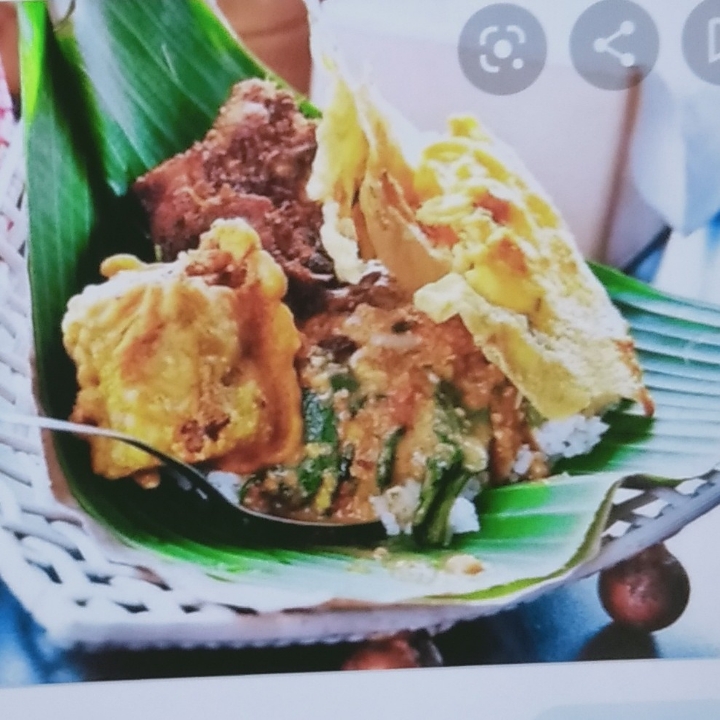 Nasi Pecel Telur