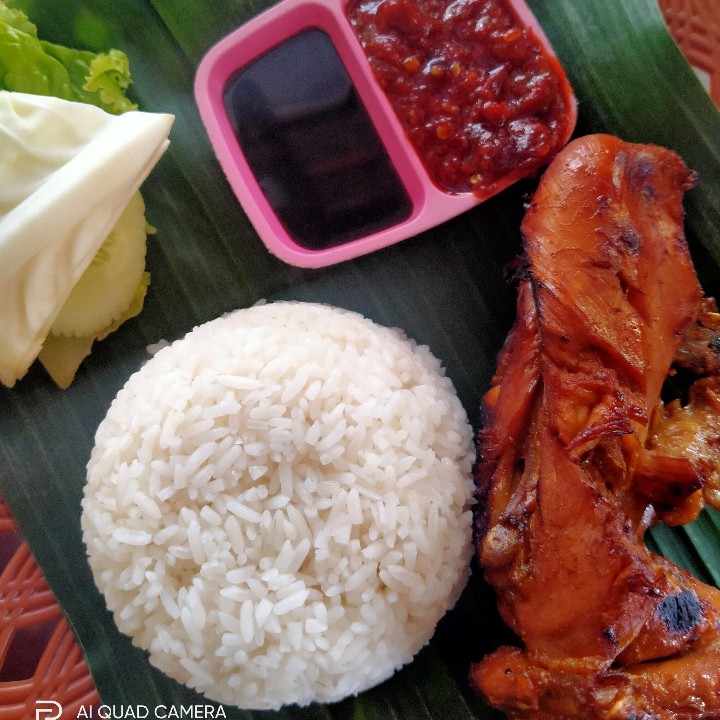 Nasi Putih Ayam Bakar