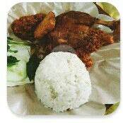 Nasi Putih Bebek Kremes 