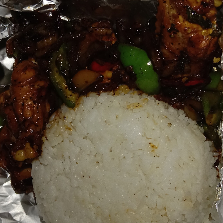 Nasi Putih Dgn Ayam Black Pepper 25 K 