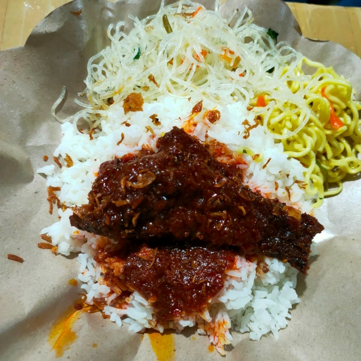 Nasi Putih Ikan Haruan