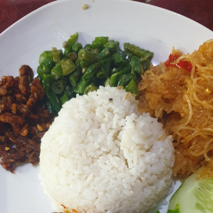 Nasi Ramas Ayam Semur