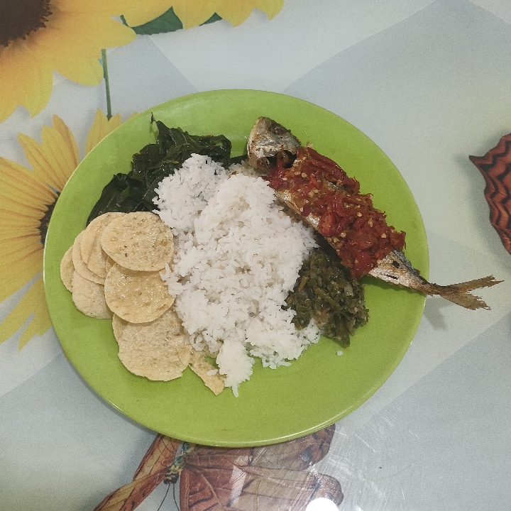 Nasi Ramas Gembung Lado Merah