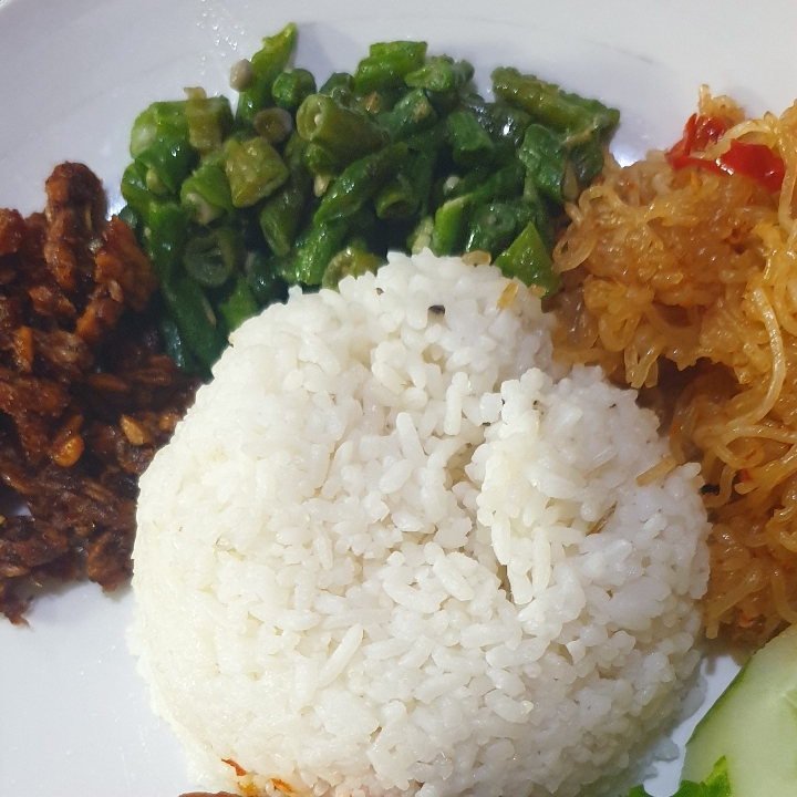 Nasi Ramas Lele Ijo