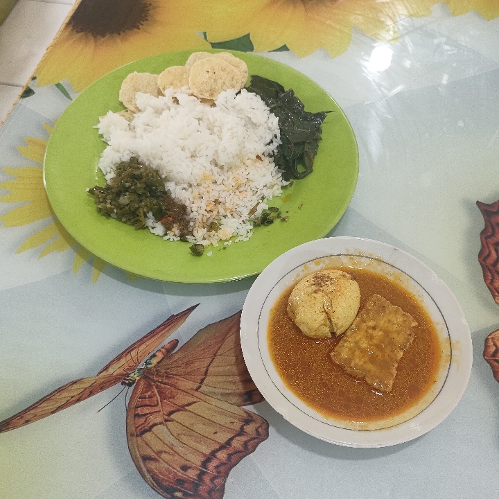 Nasi Ramas Telor Gulai