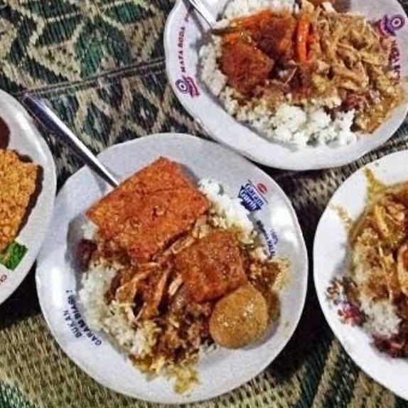 Nasi Rames Ayam