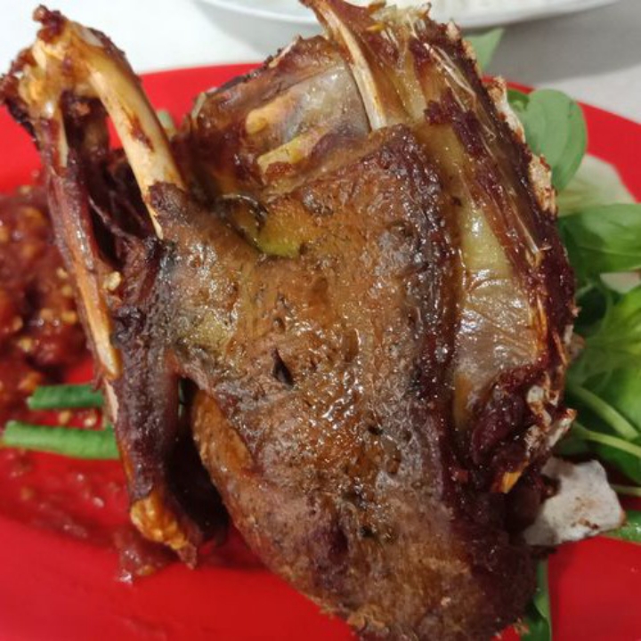 Nasi Sambal Lalapan Bebek Goreng