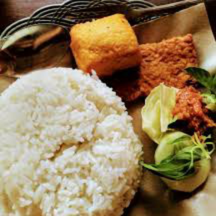 Nasi Sambal Lalapan Tempe