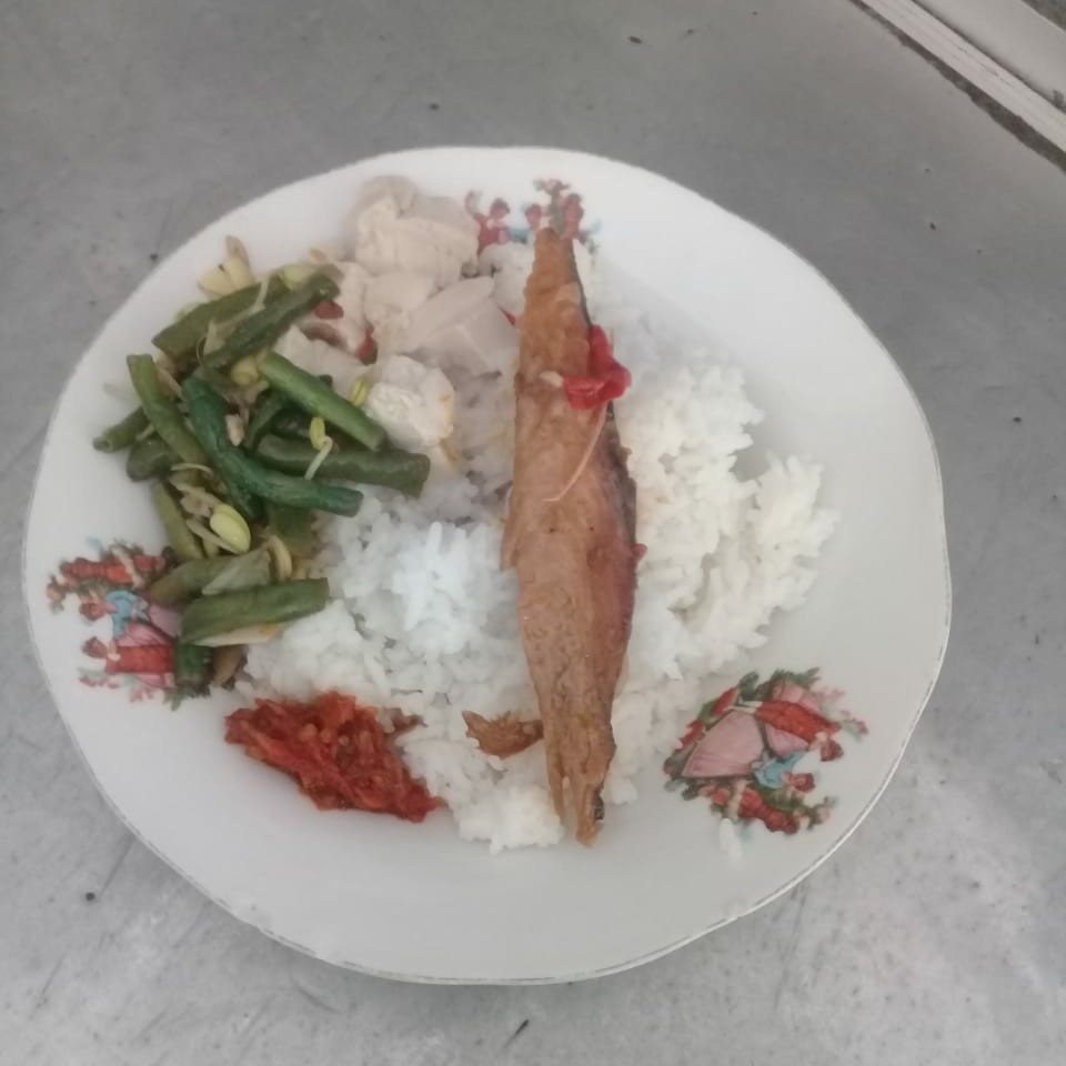 Nasi Sayur Sambel Oseng Tongkol